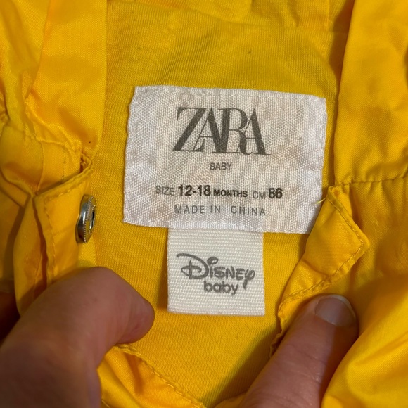 Zara Baby Disney Mickey and Minnie raincoat windbreaker size 12-18 Mo - Picture 3 of 6